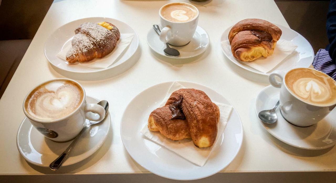 Bed and Breakfast Il Cortile Bra Exterior foto
